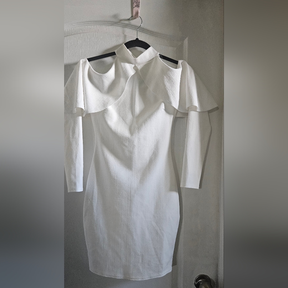 Boohoo White Long Sleeve Dress